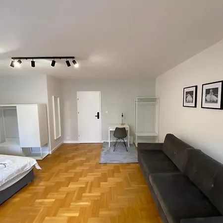 Warsaw Ursynów Rooms near SGGW-2